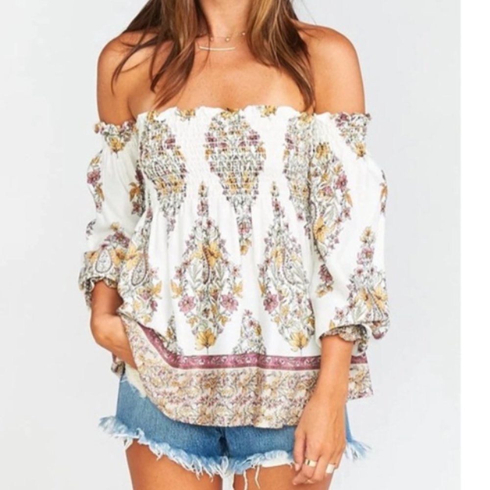 NWT Show Me Your Mumu Raquel Smocked Top in Paisley Flower Shower Gauze, Sz S